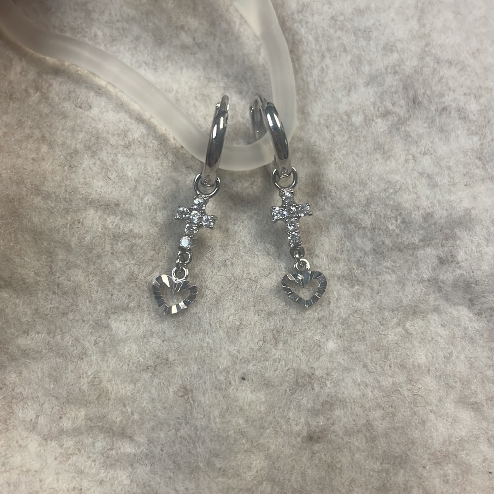 14k white gold earrings